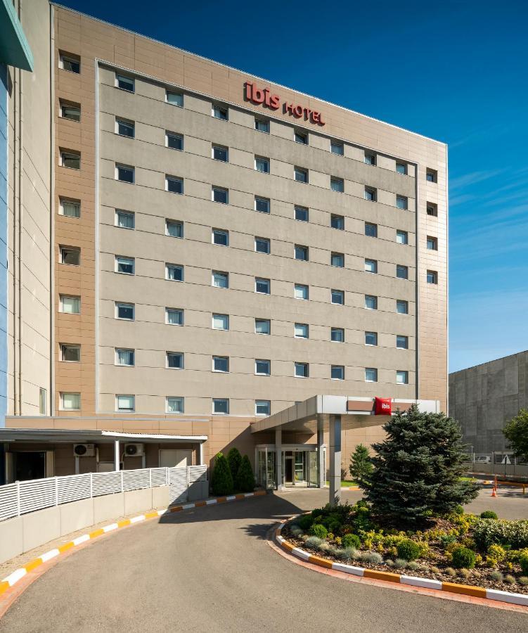 Hotel Ibis Kayseri Esterno foto